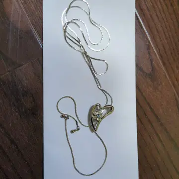 실버 하트형 펜던트 목걸이