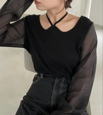 CAPRICIEUX LE'MAGE 웨이브넥 소매 시어 니트