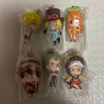 ONEPIECE 스탬피드 스윙 키링