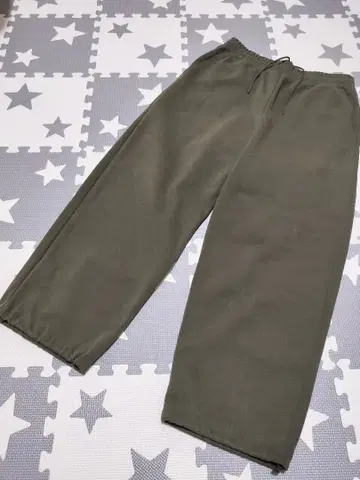 UNIQLO C 유니클로 씨 스웨트 팬츠 올리브 L