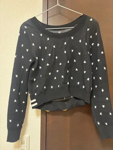 세트 판매 블랙 긴팔 니트 스웨터 화이트 무늬 포함