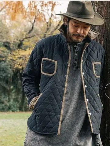 네이탈 디자인 HIGHLAND PRIMALOFT SHIRTS