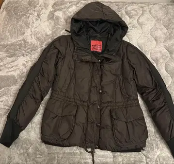 마리떼 프랑소와 저르보 다운 자켓