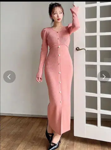 [택 포함 새상품] RESEXXY 골드 버튼 타이트 니트 원피스 오렌지