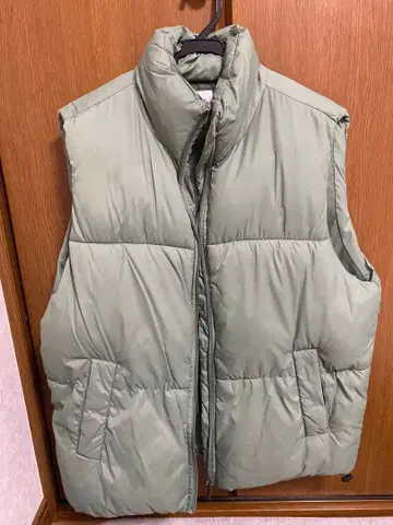 UNCORD 나일론 파이버 다운 베스트