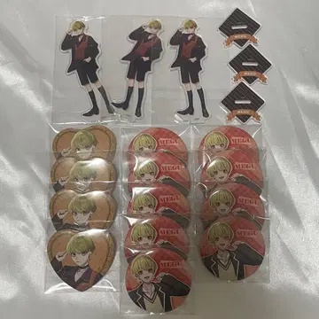 HoneyWorks 훼미리마트 아크릴 스탠드 하트 캔 MEGU