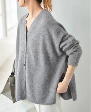 미사용 새상품 폭스 울 믹스 2WAY 가디건 그레이