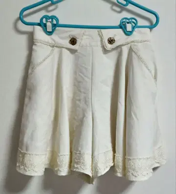 엑시즈팜 스커트