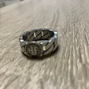 HUF 반지