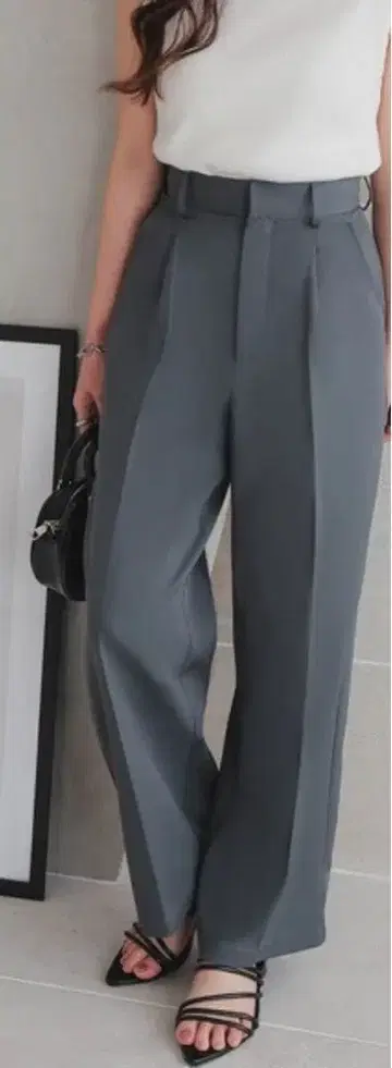 KOBE L'LETTUCE 슬랙스 팬츠 턱 와이드 스트레이트 팬츠