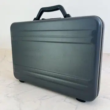 ZERO HALLIBURTON 비즈니스 백 아타셰 케이스 블랙