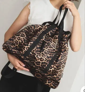 컨트롤프리크 3WAY 토트백 레오파드