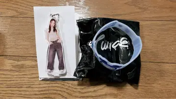 TWICE 쯔위 아크릴 스탠드, 러버 밴드 세트