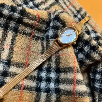 ete 다이아몬드 젬 페이스 메쉬 벨트 워치