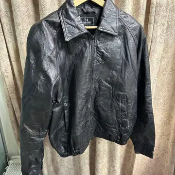 M Collection 블랙 가죽 자켓 XL