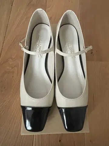 르 탈론 멜리 제인 펌프스 24 le talon