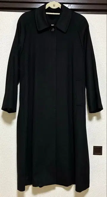 퓨어 캐시미어 퍼 카라 부착 캐시미어 롱 코트 사이즈 11호 블랙