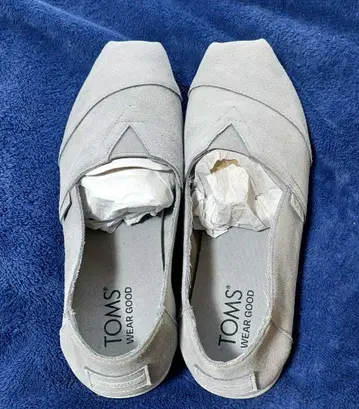 TOMS 그레이 스웨이드 슬립온