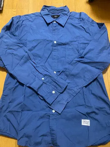 [ 새상품급 ] AZUL 아즐 커터 셔츠 긴팔 네이비 포멀