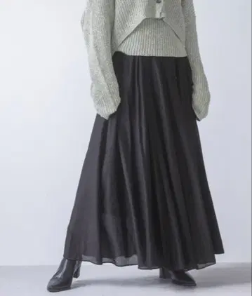 A part by 아파트바이 시어 볼륨 스커트