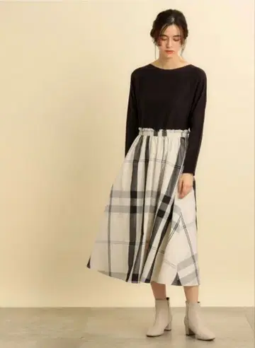 니트 x 스커트 도킹 원피스