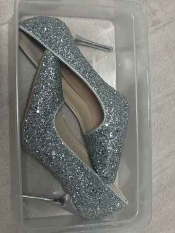 실버 글리터 하이힐 펌프스