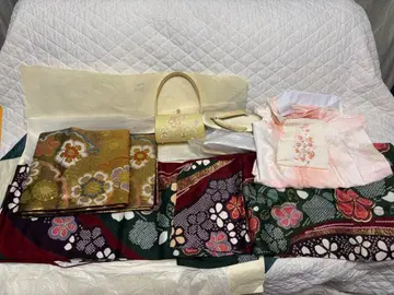 후리소데와 핸드백 세트