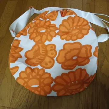 유니클로 x 마리메꼬 콜라보