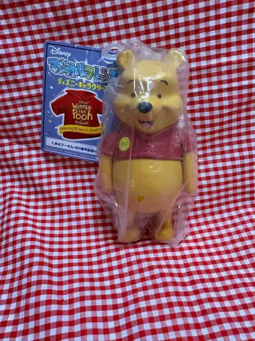 푸우 매지컬 프렌즈 80주년 기념 피규어