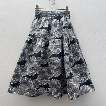 MACARON 마카롱 꽃무늬 자카드 스커트 블랙 x 그레이 F