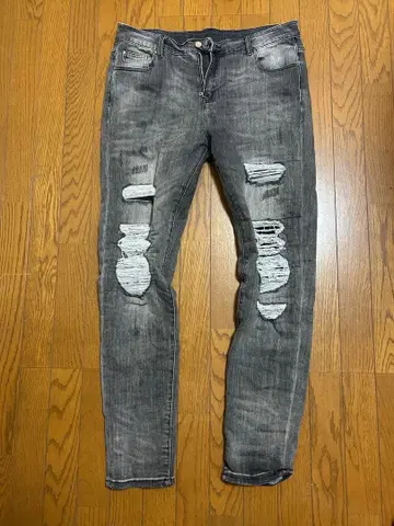 데미지 가공 스키니 데님 그레이