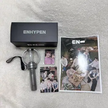 ENHYPEN 뉴스레터 MAGAZINE 2025 응원봉 ver.1