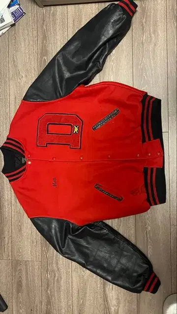 천연 가죽 바시티 자켓 구제 의류