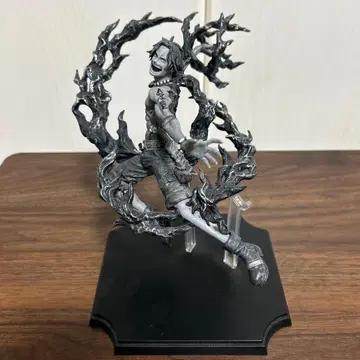 원피스 에이스 피규어