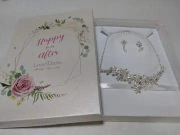 LoveTiara 스위트 펄 목걸이 & 귀찌