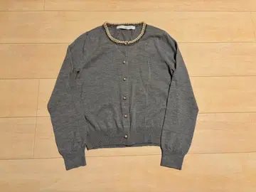 Tiara 펄 장식 긴팔 가디건