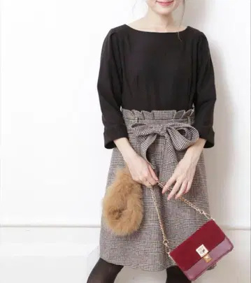 리랜드트루 허리 리본 원피스 이소재 도킹 체크