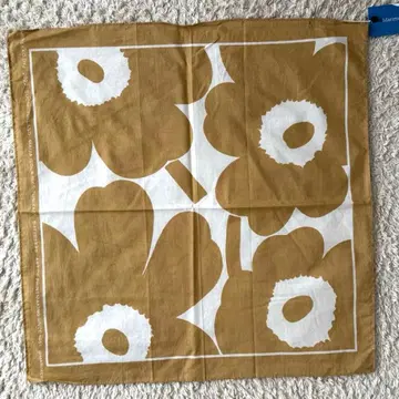 [ 새상품 ] Marimekko 마리메꼬 우니코 베이지 반다나 스카프