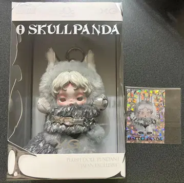 POP MART SKULL PANDA XG 스컬팬더 시부야 TSUTAYA