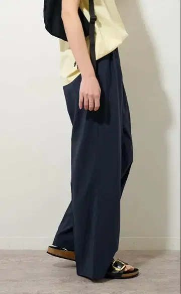 JOURNALSTANDARDrelume 트로 개더 턱 팬츠