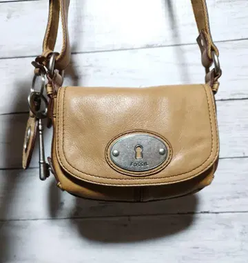 FOSSIL 파슬 숄더백 열쇠 구멍 키