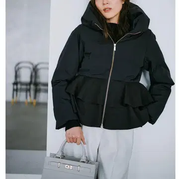 새상품 VERY 게재 ensuite 에스위트페탈 에코 다운 자켓 블랙