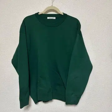 저널 스탠다드 다크 그린 크루넥 스웨터