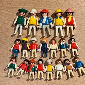 플레이모빌 캐릭터와 놀이기구 세트