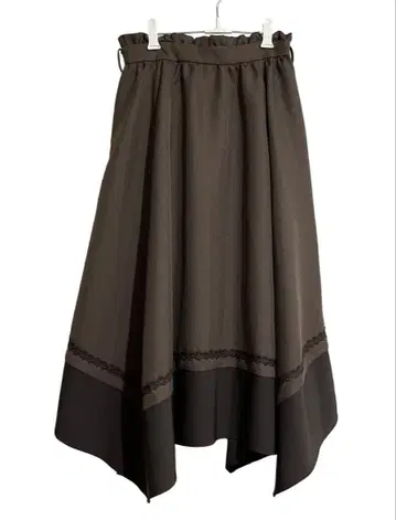 엑시즈팜 클래식 이레헴 스커트