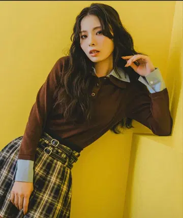 레이디 아젤 더블 칼라 폴로 니트탑