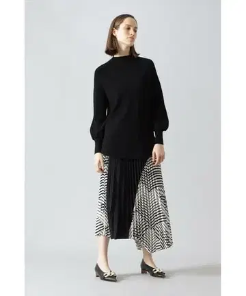 어도어 컴포트 스트레치 니트