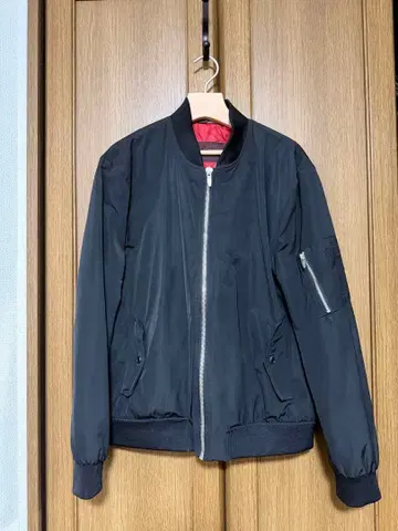 ZARA MA-1 플라이트 자켓 블랙