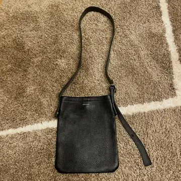 핸더 스킴 원 사이드 벨트 백 스몰