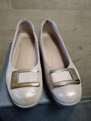 HILLSAVENUE 힐즈아베뉴 클라우디아